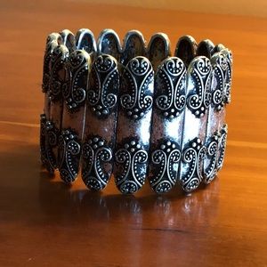 Flexible Silver Colored Stretchy Bracelet